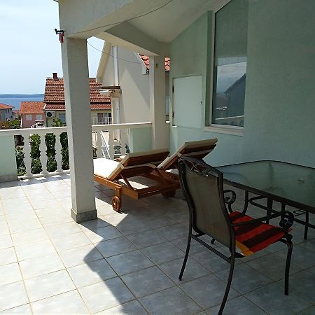 Apartments Otok Трогир Екстериор снимка