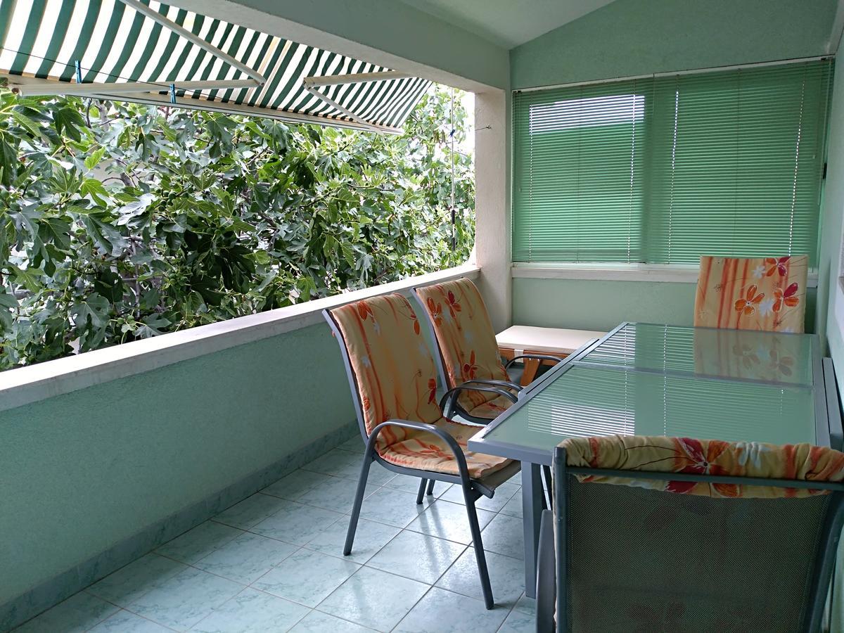 Apartments Otok Трогир Екстериор снимка